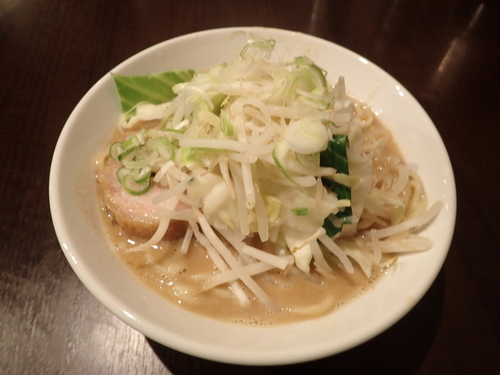 「ミニらーめん（豚1枚）780円」@ちばから 渋谷道玄坂店の写真