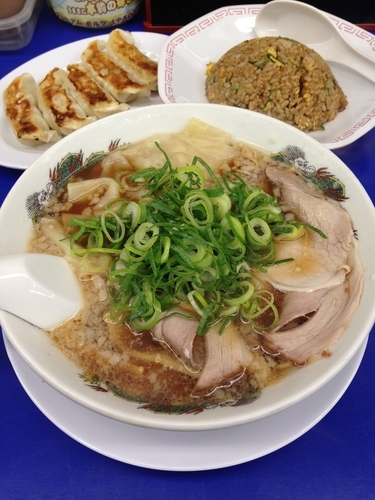 「がっつりA定食＋ワンタン」@来来亭 野洲本店の写真