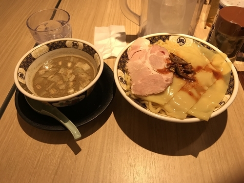 「煮干しつけ麺 850円」@すごい煮干しラーメン 凪 名古屋驛麺通り店の写真