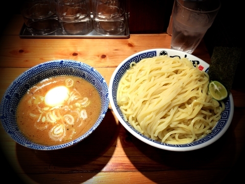 「濃厚味玉つけ麺特盛」@つじ田 神田御茶ノ水店の写真