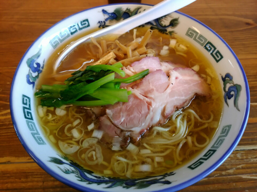 「貝そば（白）800円」@まるえ食堂の写真