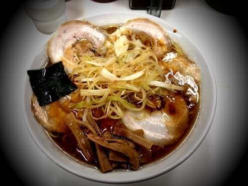「ネギバラチャーシュー特大」@みんみんラーメンの写真