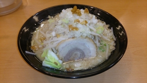 「豚そば 820円」@横濱家系ラーメン たくみ家 水戸南店の写真