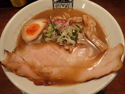 「デス煮干し」@麺やゼットンの写真