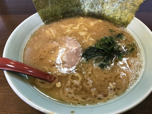 「らーめん＋ねぎ飯セット」@横浜家系らーめん たま家の写真