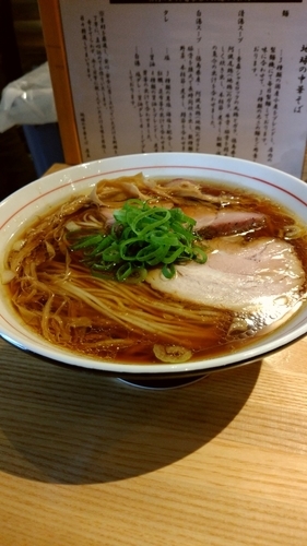 「醤油そば　大盛り」@地球の中華そばの写真