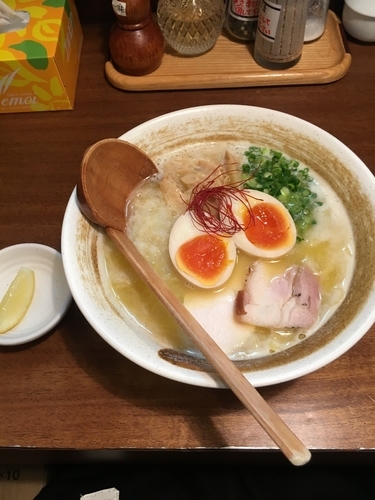 「鶏白湯ラーメン」@麺匠ようすけの写真