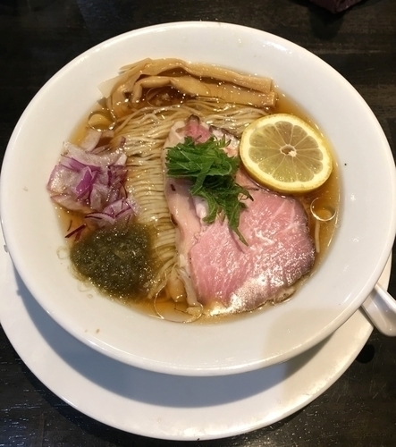 「[限定] 太刀魚煮干しの冷やしらぁめん ¥880」@KaneKitchen Noodlesの写真