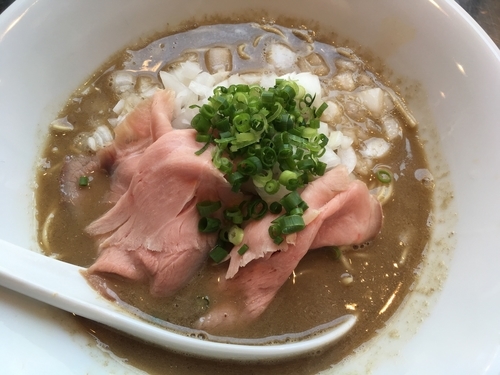 「濃厚煮干＋和え玉 1050円」@さんじの写真