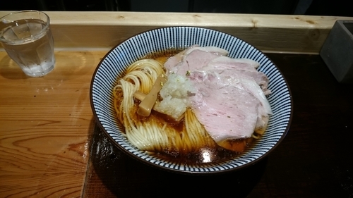 「中華そば(中)＋焼豚」@麺屋 坂本01の写真