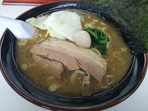 「豚骨醤油　中」@豚骨らあめん専門店 とんこつ家 然の写真