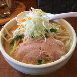 味噌ラーメン大盛り麺固め