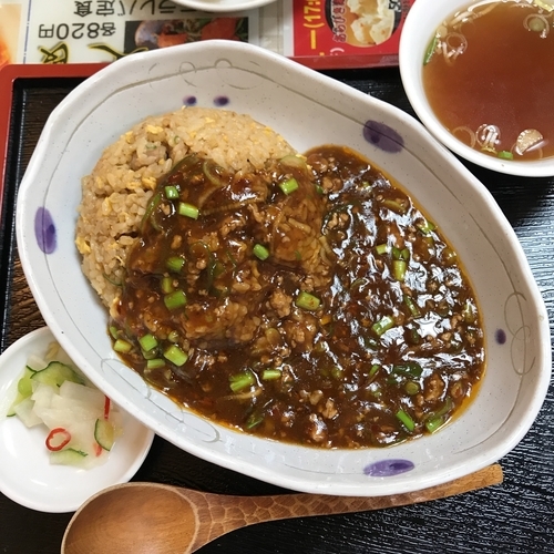 「麻辣炒飯」@東竜 新橋店の写真