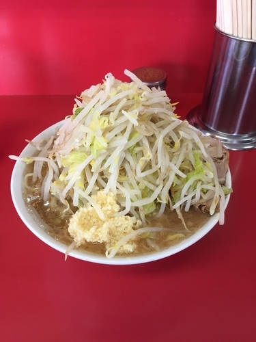 「小ラーメン（野菜、ニンニクマシ）」@ラーメン二郎 茨城守谷店の写真