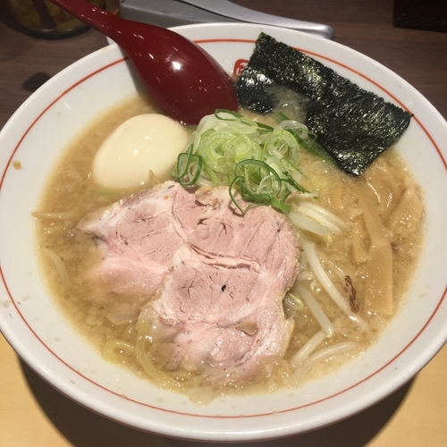 「野方ホープラーメン」@野方ホープ 中野店の写真