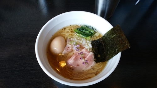 「塩煮干し味玉そば＋和え玉」@陽はまたのぼるの写真