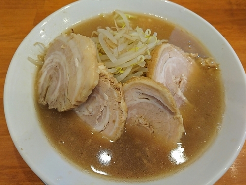 「ミニラーメン￥600＋豚マシ￥150＝￥750」@麺屋穴場の写真