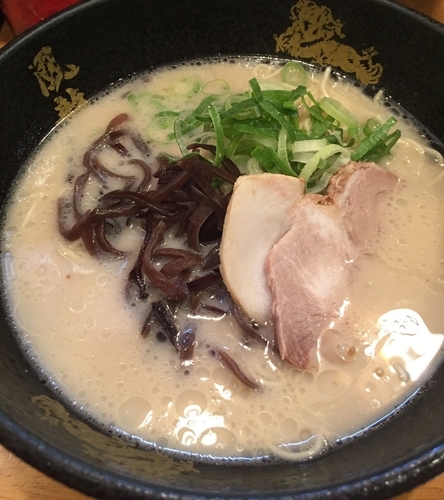 「ラーメン」@とんこつラーメン 博多風龍 新橋店の写真