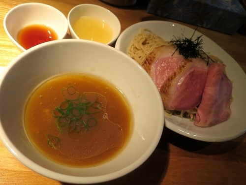 「蛤清湯つけ麺 ８００円 ※限定」@らーめん専門 うしおととりの写真