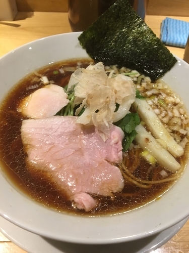 「鶏SOBA」@Ginza Noodles むぎとオリーブの写真