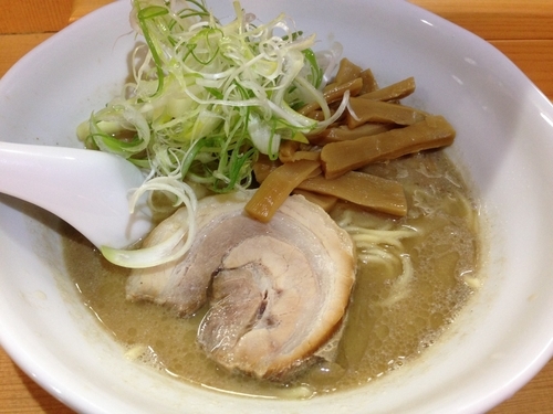 「燻製煮干ラーメン　￥８００」@麺家うえのの写真
