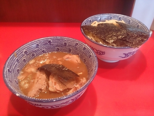 「つけめん+チャーシュー+のり」@自家製中華そば 勢得の写真