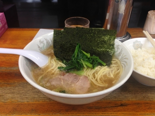 「ラーメン」@横浜ラーメン厨房 うえむらやの写真