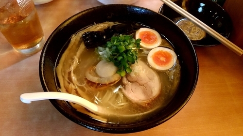 「【春季限定】ホタテそば」@麺屋 鶏口の写真