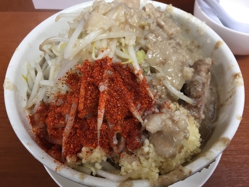 「ラーメン・ヤサイマシマシニンニク背脂唐辛子（650円）」@麺や 希 御徒町店の写真