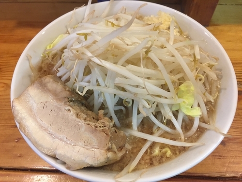 「らーめん・ヤサイニンニク（700円）」@らーめん 影武者 外伝の写真