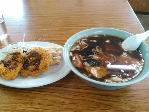 「チャーシューメン520円、鯵フライ370円」@ニコニコドライブインの写真