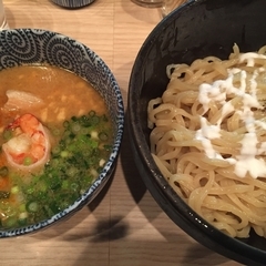 小麦と肉 桃の木の画像