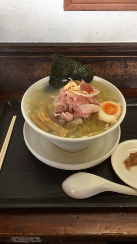 「塩そば（鶏）」@中華そば はやつの写真