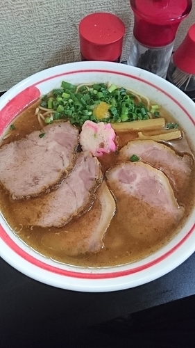「特別チャーシュー麺」@自家製麺SHINの写真