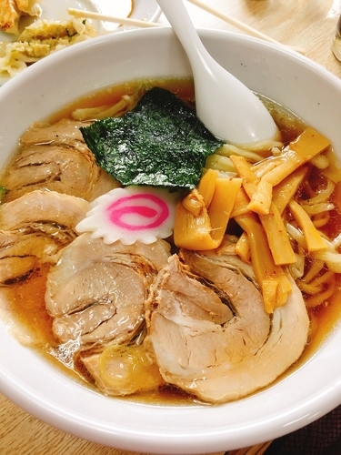 「チャーシューらーめん」@手打ちらーめん 金龍の写真