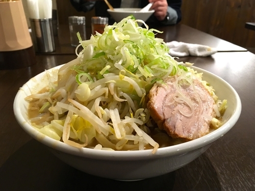 「らーめん・にんにくねぎ」@ちばから 渋谷道玄坂店の写真