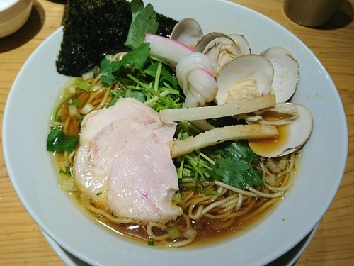 「鶏・煮干・蛤のトリプルSOBA」@Ginza Noodles むぎとオリーブの写真