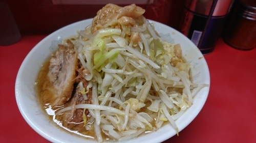 「小ラーメン ￥ 650」@ラーメン二郎 環七一之江店の写真