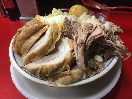 「汁なし 150g＋豚増し＋ほぐし＋味玉＋Wチーズ」@豚男 -BUTAMEN-の写真