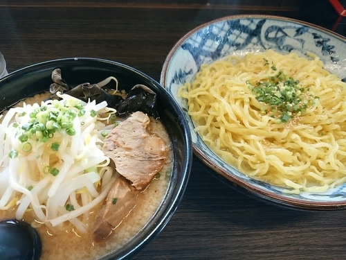 「味噌つけ麺中盛￥830」@豪ーめん 水沢店の写真