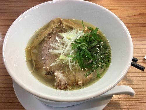 「鳥塩ラーメン」@麺蔵 あつおの写真