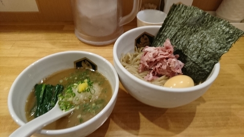 「濃厚真鯛つけ麺＋雑炊セット＋鯛だし味玉＋のり ￥ 1250」@真鯛らーめん 麺魚の写真