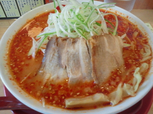 「濃旨辛らーめん 770円」@ロクマルらーめん 南福島店の写真