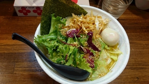 「塩らーめん　トリュフオイルかけ　具沢山　大盛り」@『   』（無銘）の写真