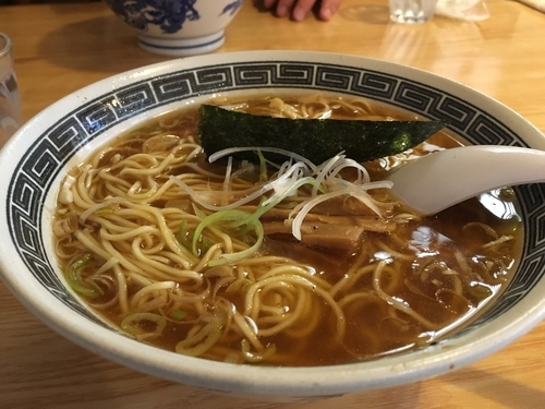 「中華そば（魚介系）大盛り」@中華そば おかめの写真