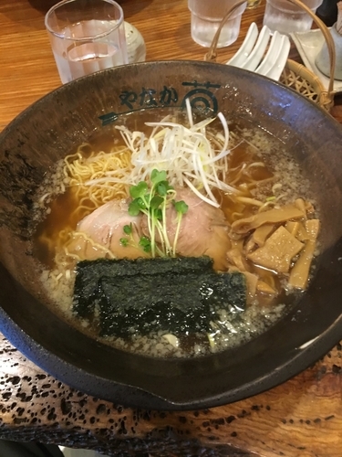 「支那そば(大盛) + ねぎ」@支那そば やなか草の写真