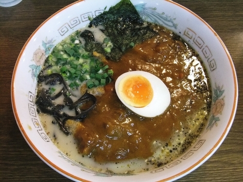 「チキンカツカレーラーメン（950円）」@九州ラーメン居酒屋 もっこすの写真