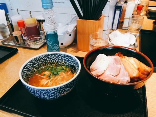 「チャーシュー濃厚魚介つけ麺(1100円)」@麺屋 一燈の写真