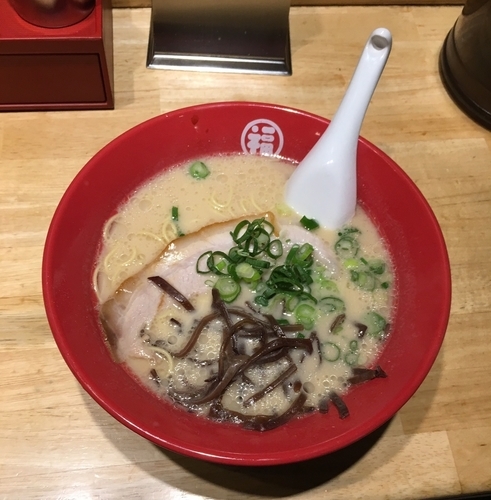 「ラーメン（カタ￥480）」@豚骨らーめん 福の軒 秋葉原店の写真