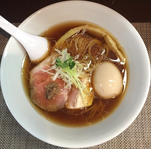 「味玉醤油蕎麦850円+トリュフソース50円」@神保町黒須の写真
